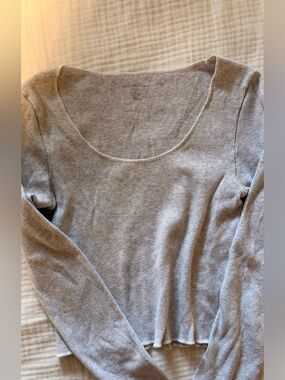 Brandy Melville Cropped Ribbed Shirt